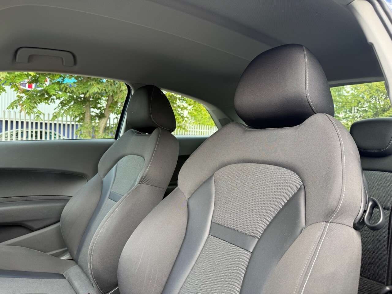 2014 AUDI A1 2014 AUDI A1