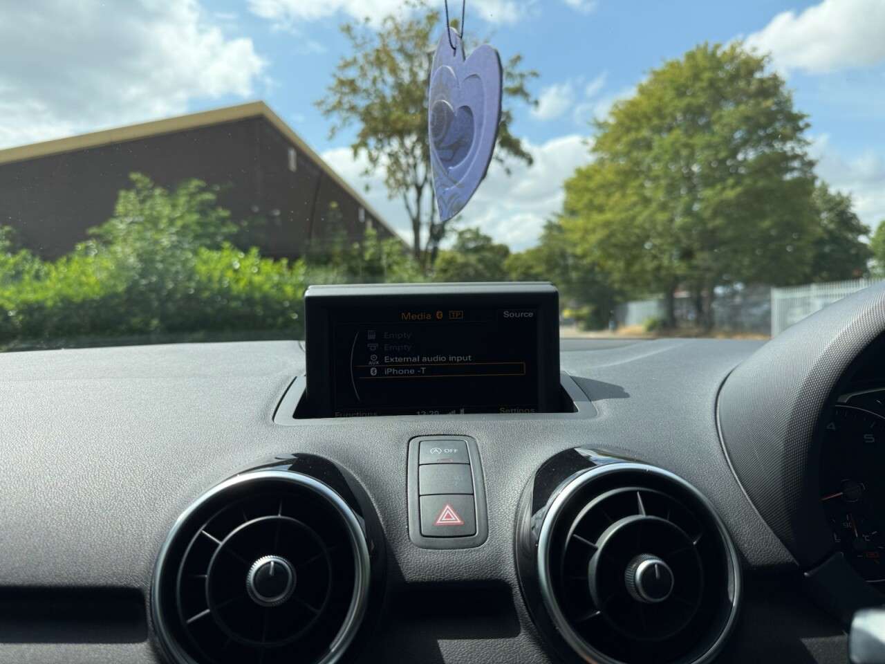 2014 AUDI A1 2014 AUDI A1
