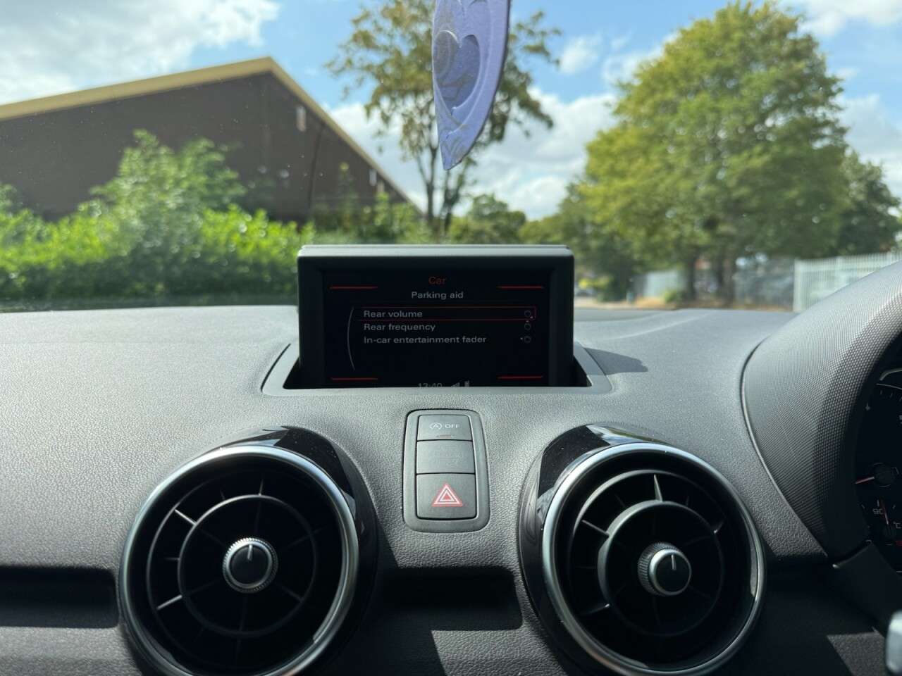 2014 AUDI A1 2014 AUDI A1