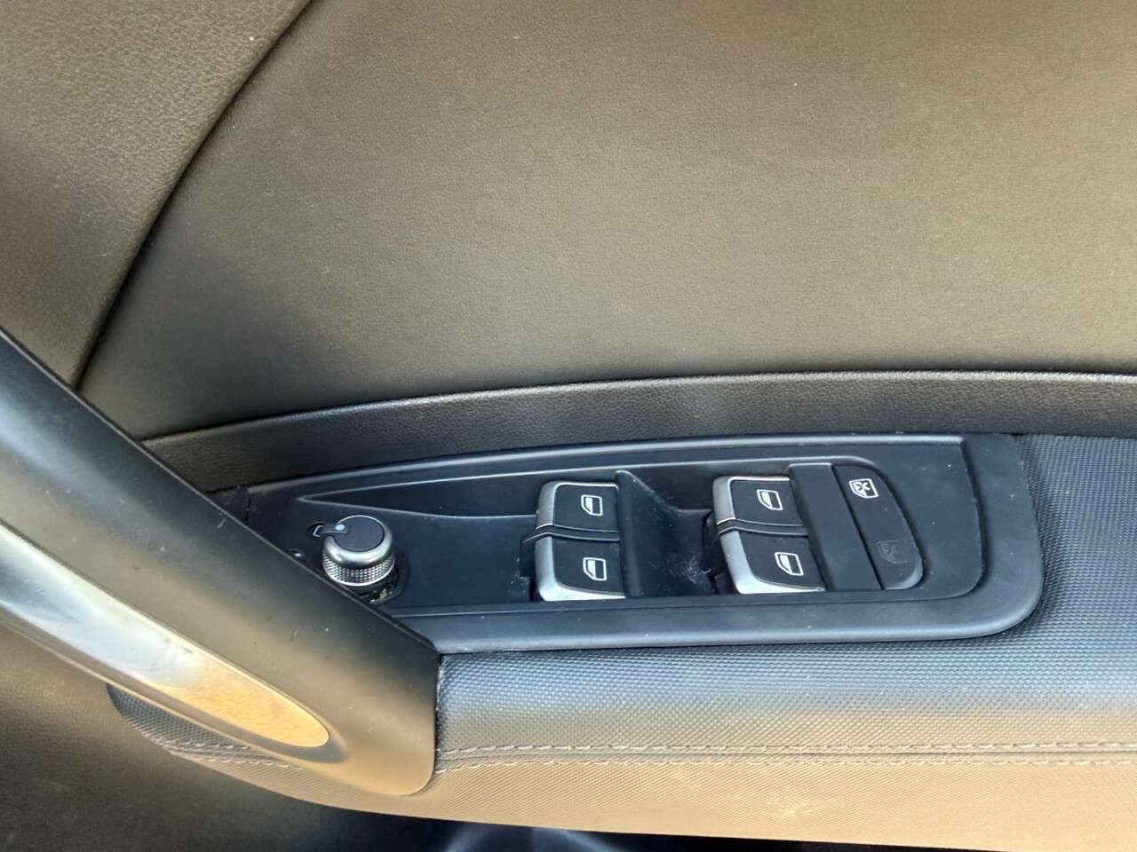 2016 AUDI A1 2016 AUDI A1