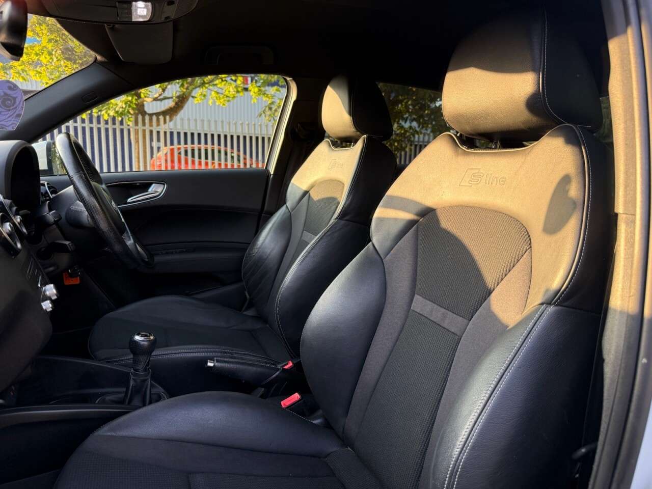 2016 AUDI A1 2016 AUDI A1