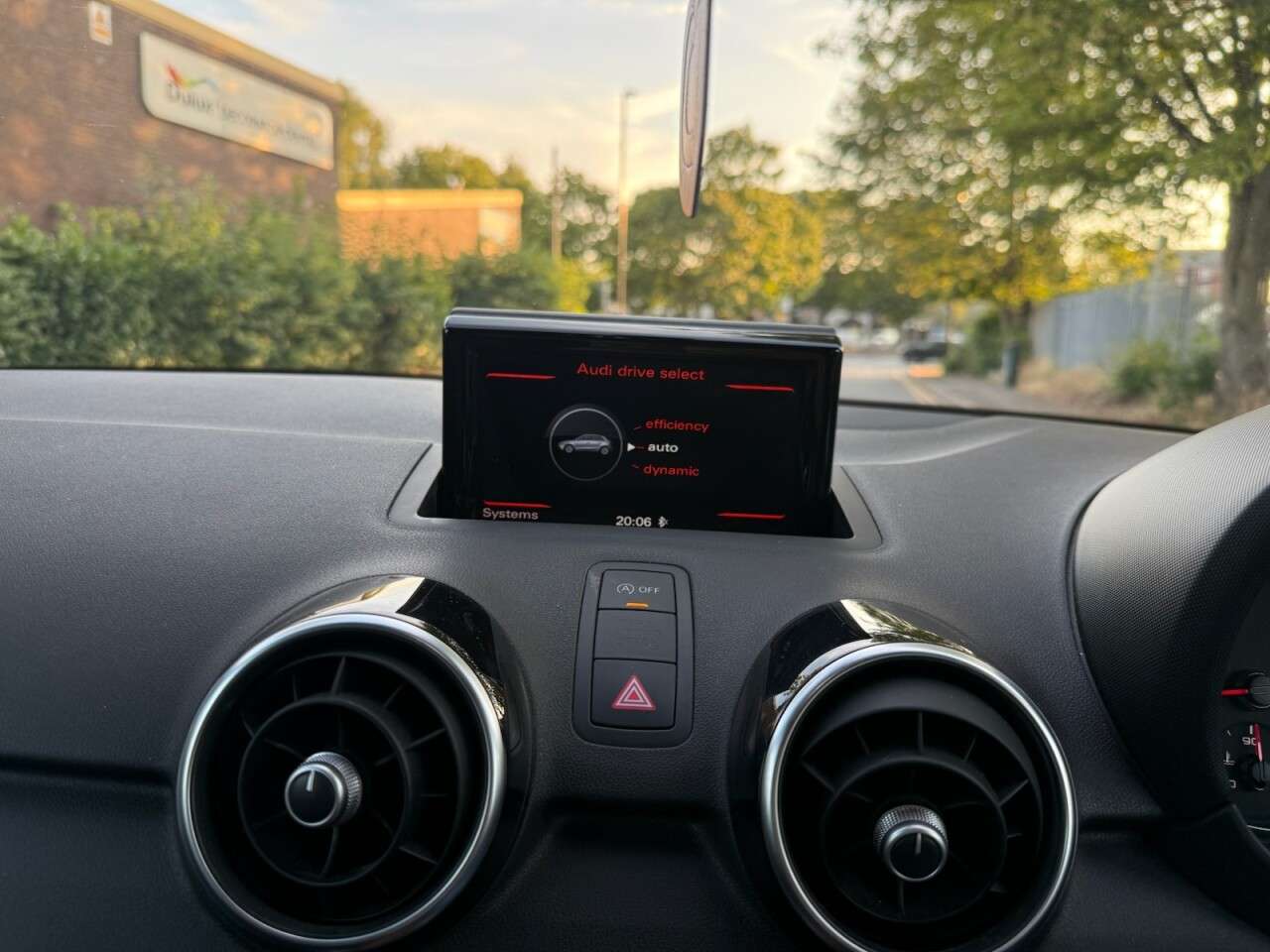 2016 AUDI A1 2016 AUDI A1