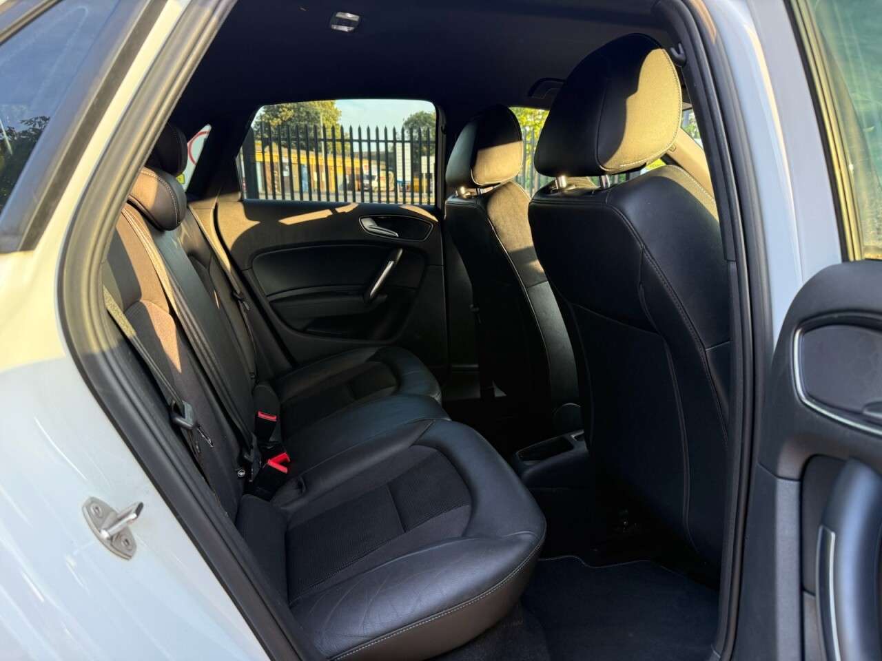 2016 AUDI A1 2016 AUDI A1