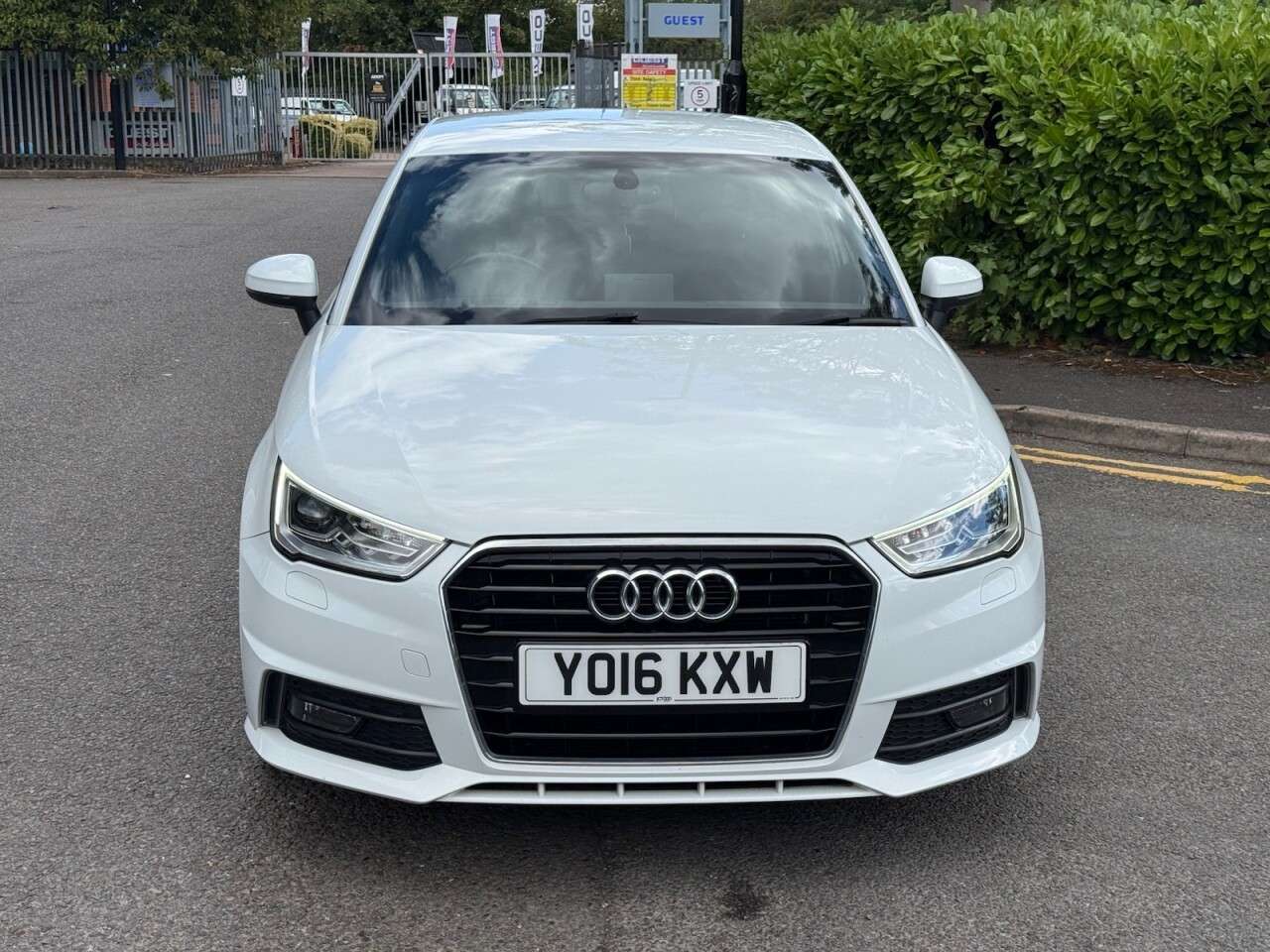 A 2016 AUDI A1 1.4 TFSI S line Sportback 5dr Petrol Manual Euro 6 (s/s) (125 ps) A 2016 AUDI A1 1.4 TFSI S line Sportback 5dr Petrol Manual Euro 6 (s/s) (125 ps)
