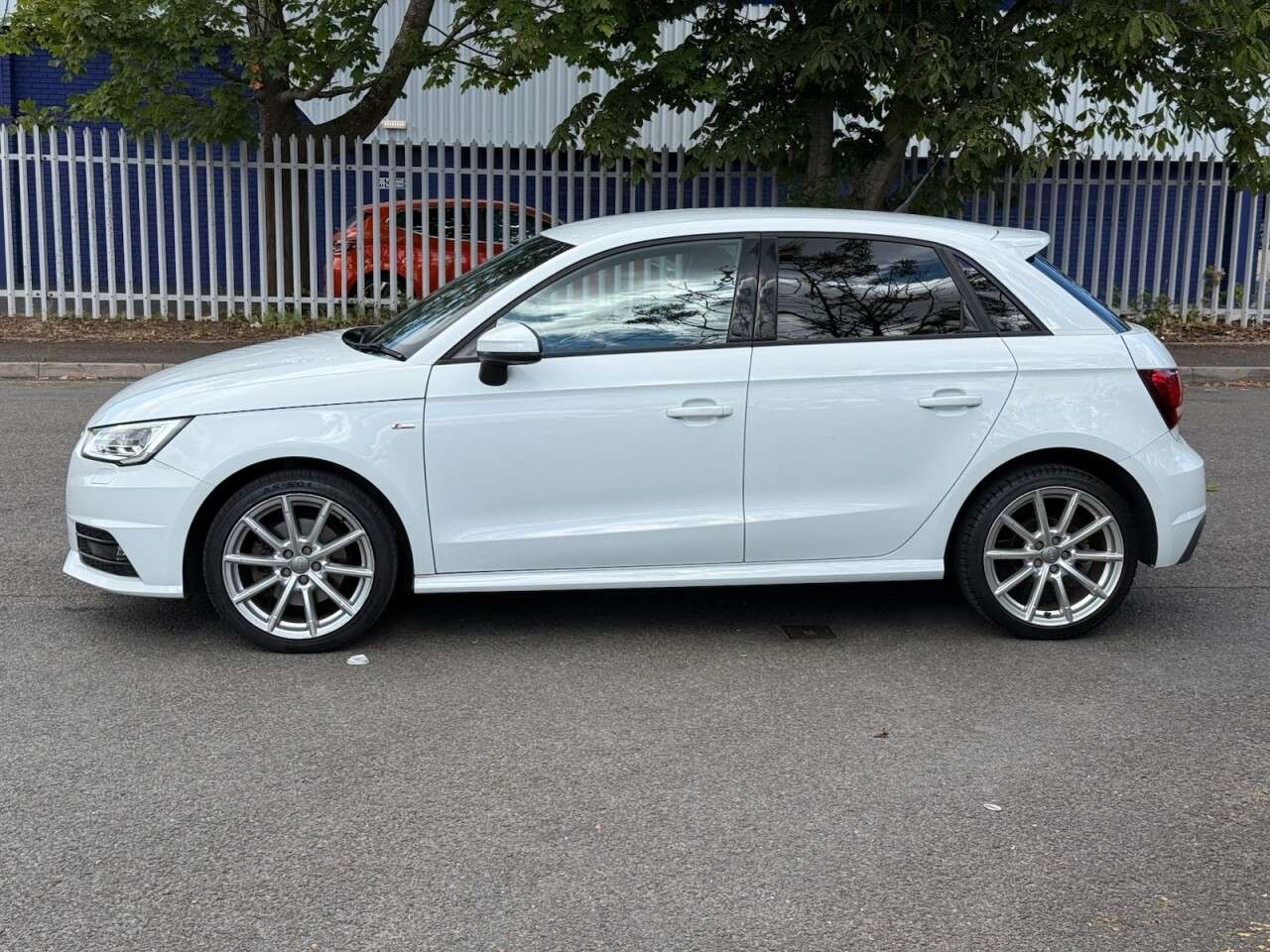 A 2016 AUDI A1 1.4 TFSI S line Sportback 5dr Petrol Manual Euro 6 (s/s) (125 ps) A 2016 AUDI A1 1.4 TFSI S line Sportback 5dr Petrol Manual Euro 6 (s/s) (125 ps)