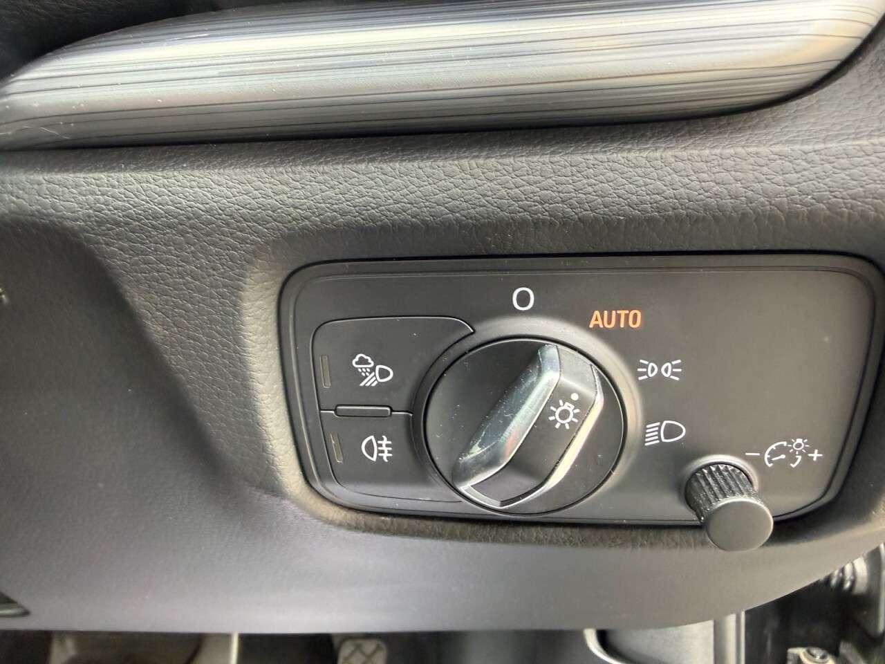 2016 AUDI A3 2016 AUDI A3