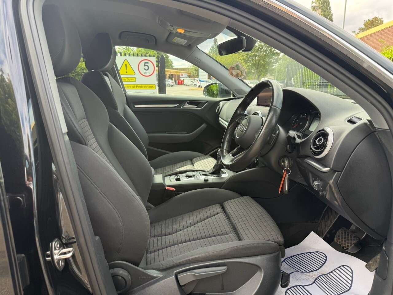 2016 AUDI A3 2016 AUDI A3