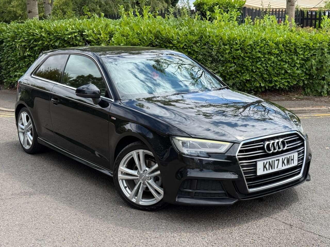 A 2017 AUDI A3 2.0 TDI S line Hatchback 3dr Diesel S Tronic Auto 6Spd Euro 6 (s/s) (150 ps A 2017 AUDI A3 2.0 TDI S line Hatchback 3dr Diesel S Tronic Auto 6Spd Euro 6 (s/s) (150 ps