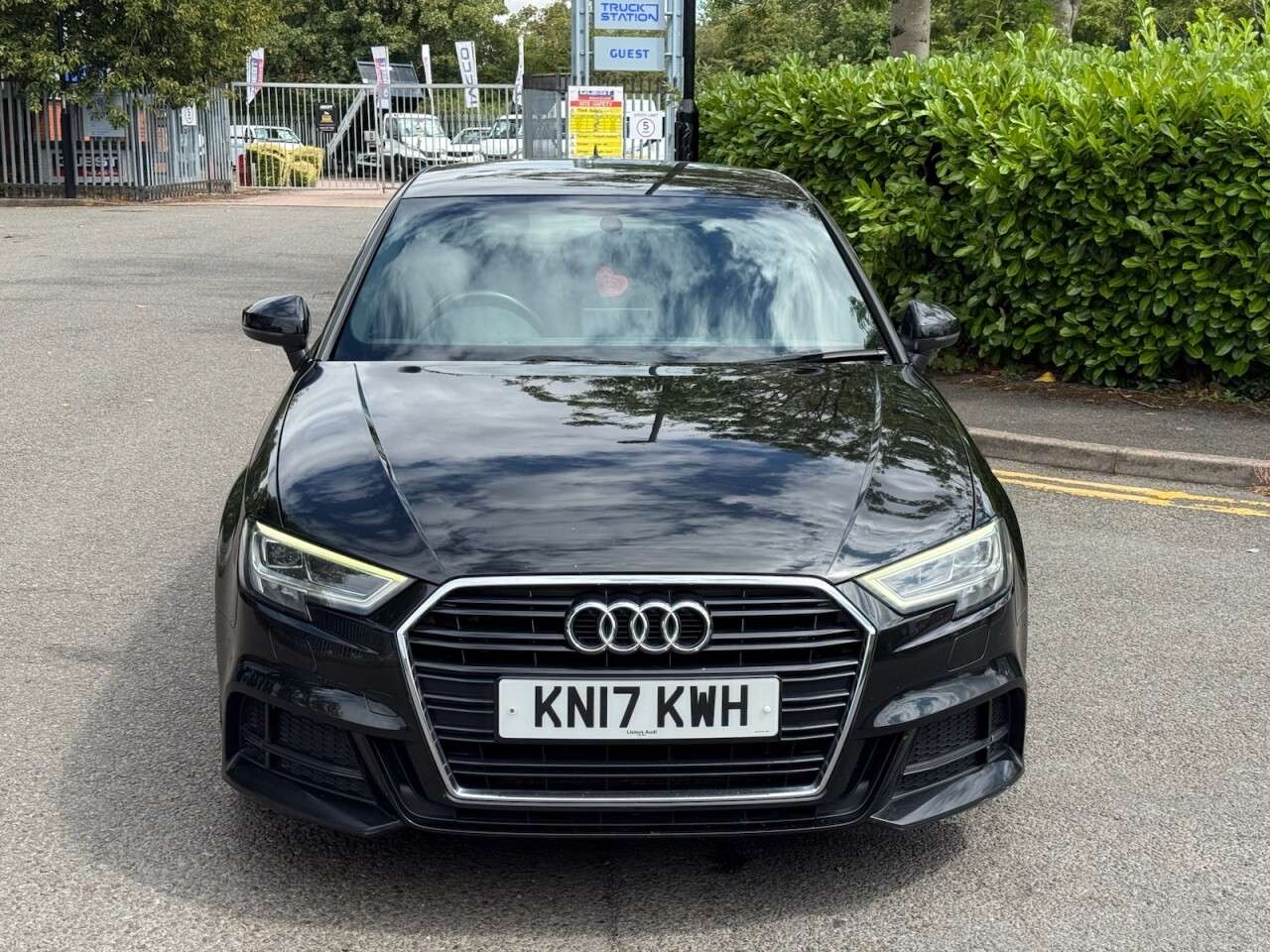 A 2017 AUDI A3 2.0 TDI S line Hatchback 3dr Diesel S Tronic Auto 6Spd Euro 6 (s/s) (150 ps A 2017 AUDI A3 2.0 TDI S line Hatchback 3dr Diesel S Tronic Auto 6Spd Euro 6 (s/s) (150 ps