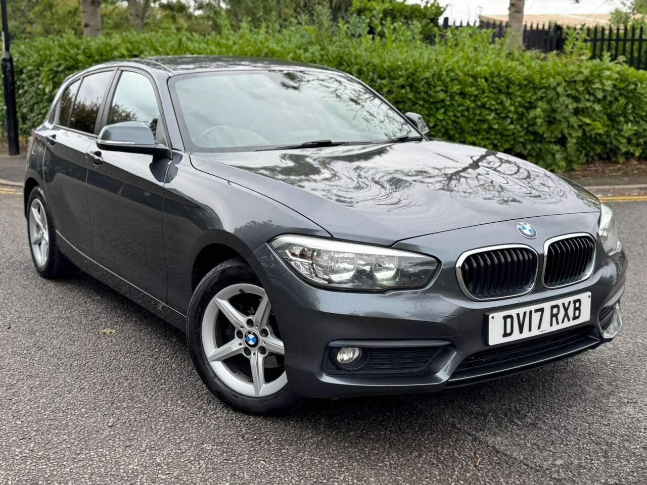 A 2017 BMW 1 SERIES 1.5 116d SE Hatchback 5dr Diesel Manual Euro 6 (s/s) (116 ps) A 2017 BMW 1 SERIES 1.5 116d SE Hatchback 5dr Diesel Manual Euro 6 (s/s) (116 ps)