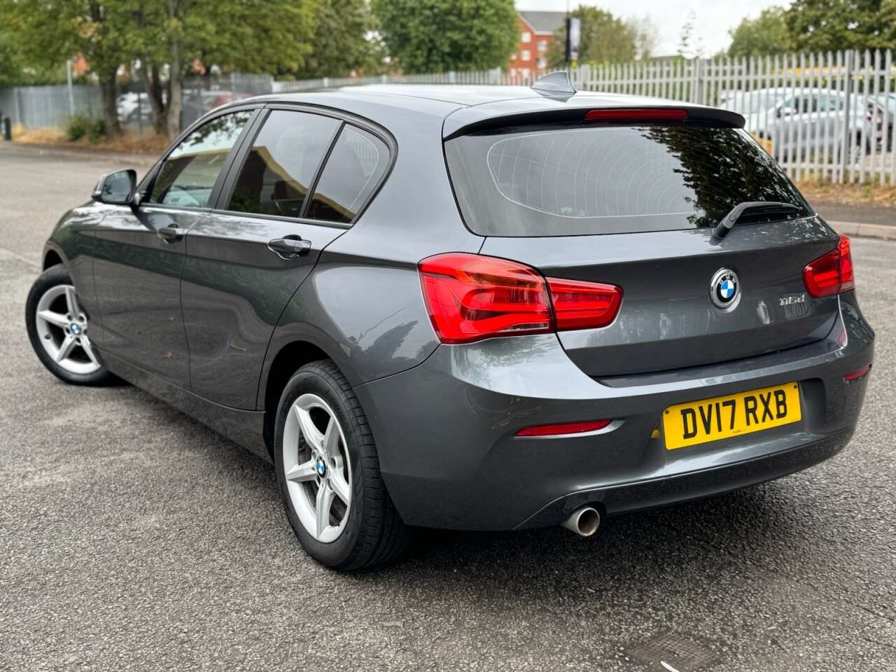 A 2017 BMW 1 SERIES 1.5 116d SE Hatchback 5dr Diesel Manual Euro 6 (s/s) (116 ps) A 2017 BMW 1 SERIES 1.5 116d SE Hatchback 5dr Diesel Manual Euro 6 (s/s) (116 ps)
