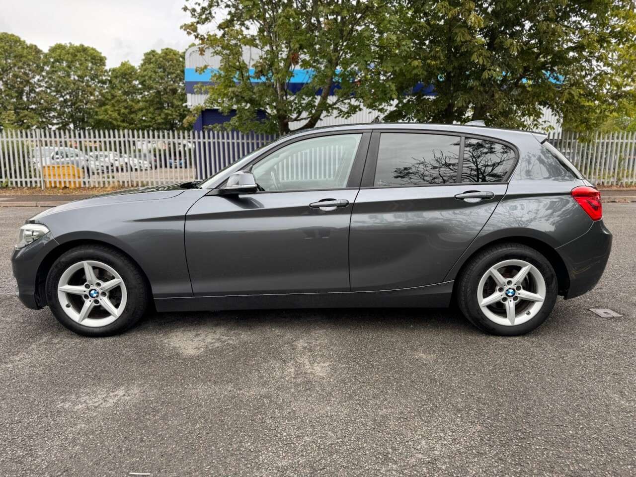 2017 BMW 1 SERIES 2017 BMW 1 SERIES