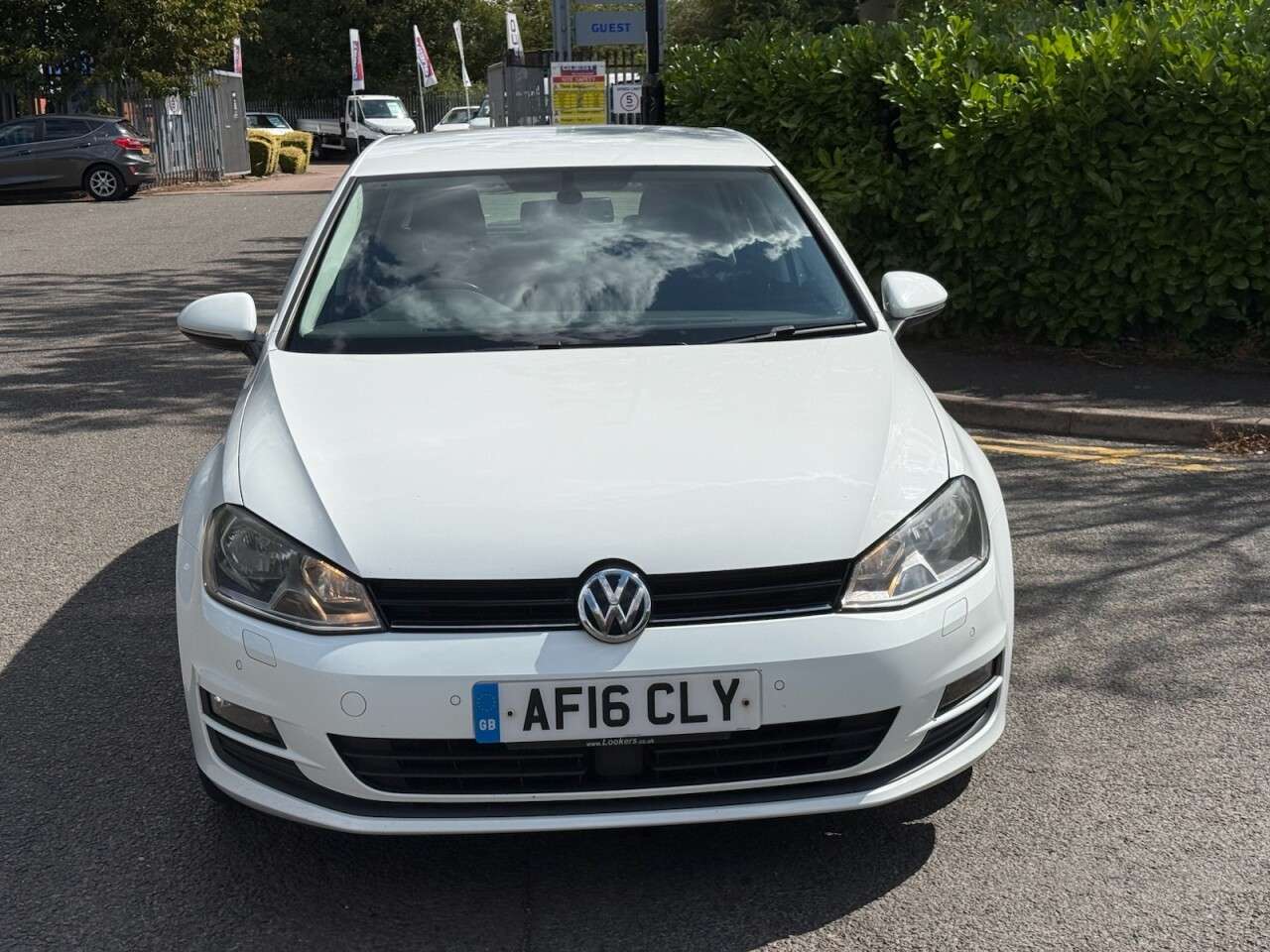 A 2016 VOLKSWAGEN GOLF 1.4 TSI BlueMotion Tech Match Edition Hatchback 5dr Petrol Manual Euro 6 (s A 2016 VOLKSWAGEN GOLF 1.4 TSI BlueMotion Tech Match Edition Hatchback 5dr Petrol Manual Euro 6 (s
