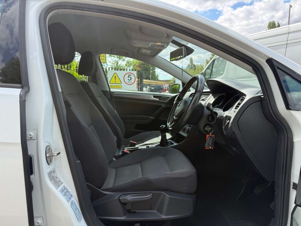 2016 VOLKSWAGEN GOLF 2016 VOLKSWAGEN GOLF