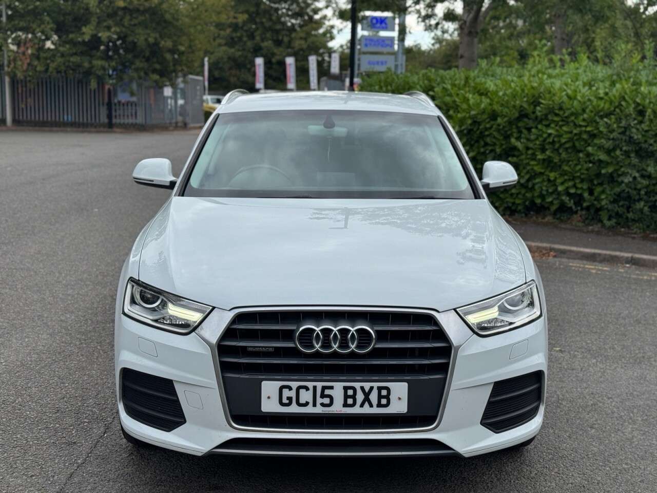 A 2015 AUDI Q3 2.0 TDI SE SUV 5dr Diesel S Tronic quattro Euro 6 (s/s) (150 ps) A 2015 AUDI Q3 2.0 TDI SE SUV 5dr Diesel S Tronic quattro Euro 6 (s/s) (150 ps)