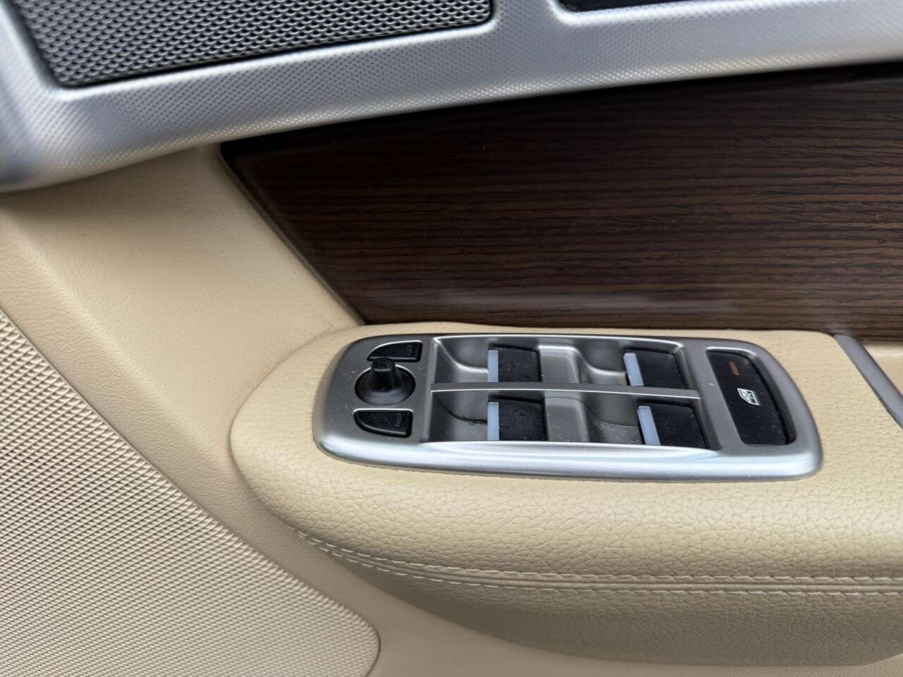 2014 JAGUAR XF 2014 JAGUAR XF