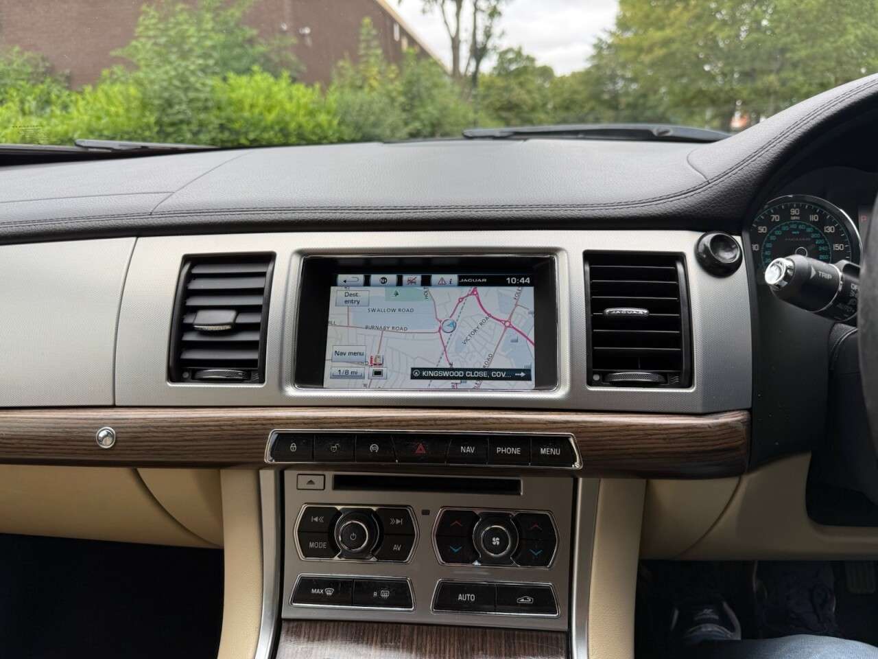 2014 JAGUAR XF 2014 JAGUAR XF