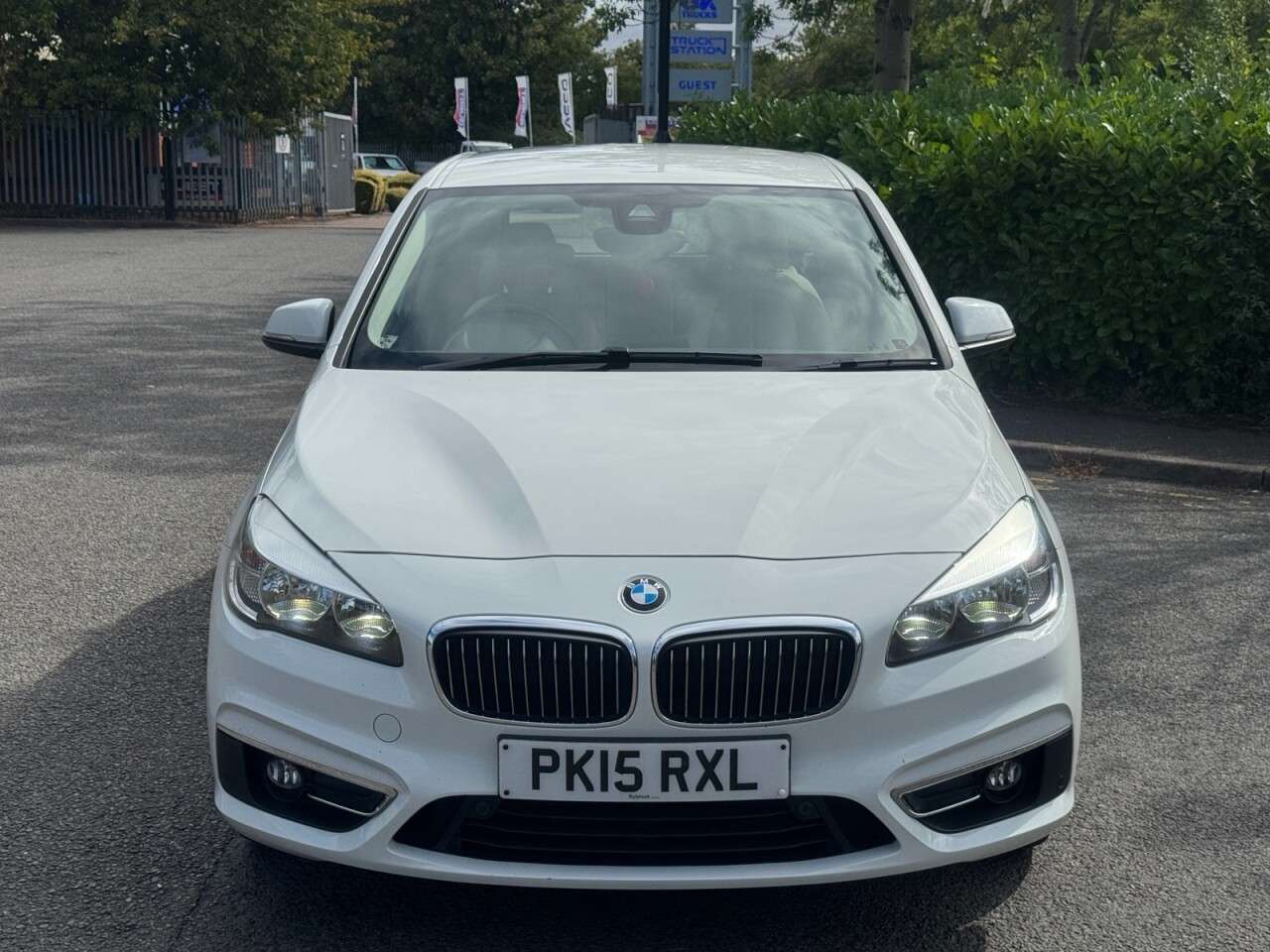 A 2015 BMW 2 SERIES ACTIVE TOURER 2.0 218d Luxury MPV 5dr Diesel Auto Euro 6 (s/s) (150 ps) A 2015 BMW 2 SERIES ACTIVE TOURER 2.0 218d Luxury MPV 5dr Diesel Auto Euro 6 (s/s) (150 ps)