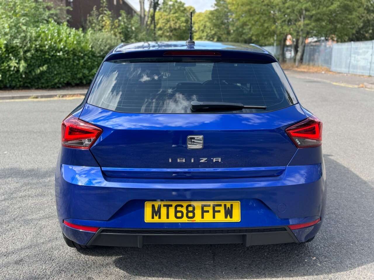 A 2018 SEAT IBIZA 1.0 MPI SE Technology Hatchback 5dr Petrol Manual Euro 6 (s/s) GPF (80 ps) A 2018 SEAT IBIZA 1.0 MPI SE Technology Hatchback 5dr Petrol Manual Euro 6 (s/s) GPF (80 ps)