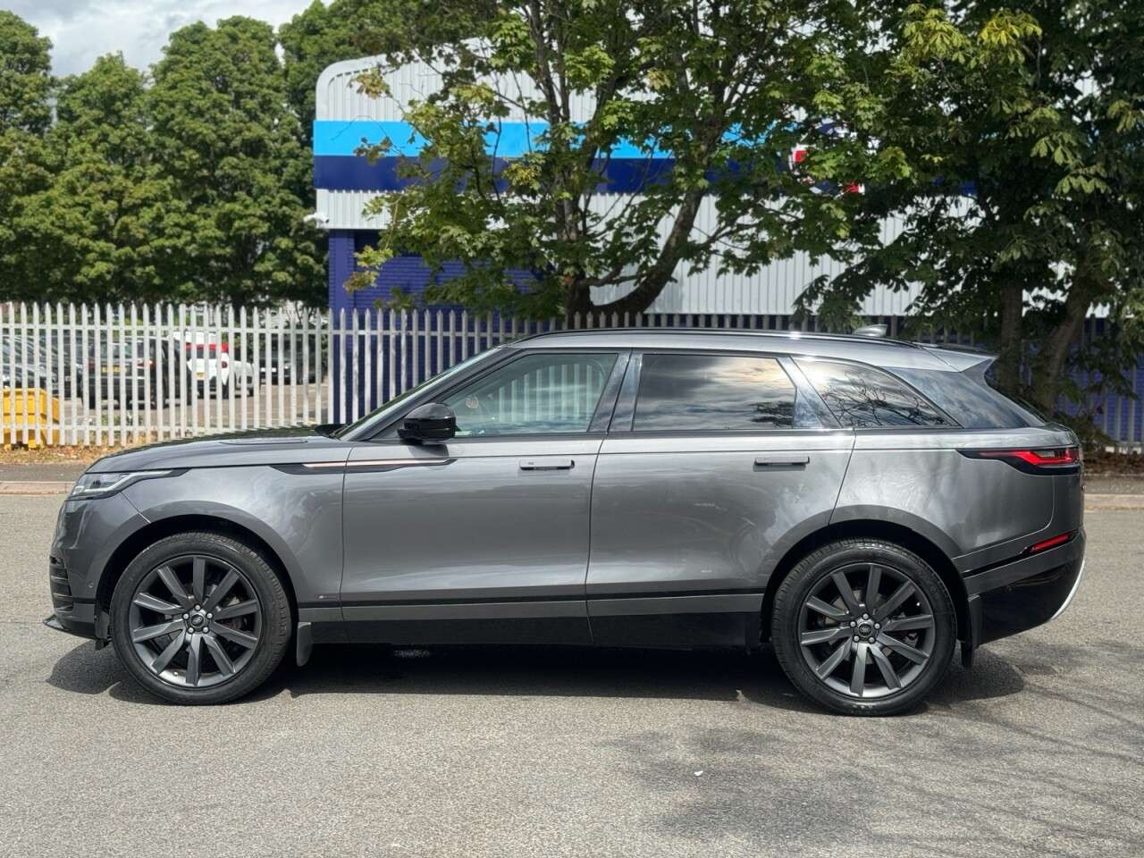 2019 LAND ROVER RANGE ROVER VELAR 2019 LAND ROVER RANGE ROVER VELAR