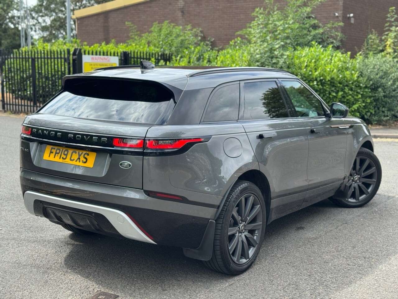 2019 LAND ROVER RANGE ROVER VELAR 2019 LAND ROVER RANGE ROVER VELAR