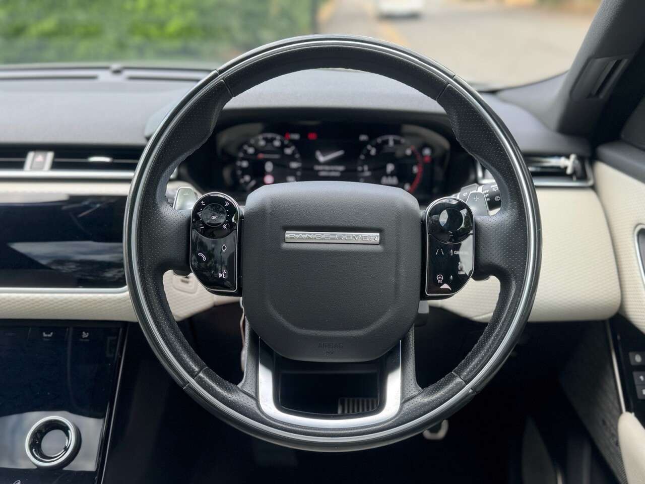 2019 LAND ROVER RANGE ROVER VELAR 2019 LAND ROVER RANGE ROVER VELAR