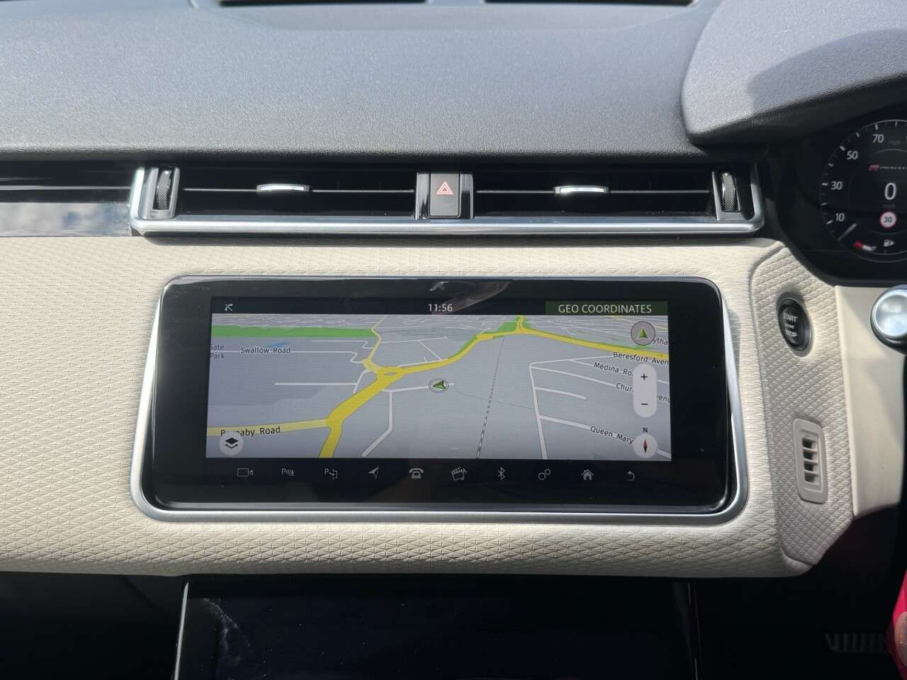 2019 LAND ROVER RANGE ROVER VELAR 2019 LAND ROVER RANGE ROVER VELAR