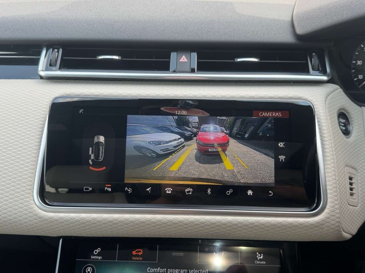 2019 LAND ROVER RANGE ROVER VELAR 2019 LAND ROVER RANGE ROVER VELAR