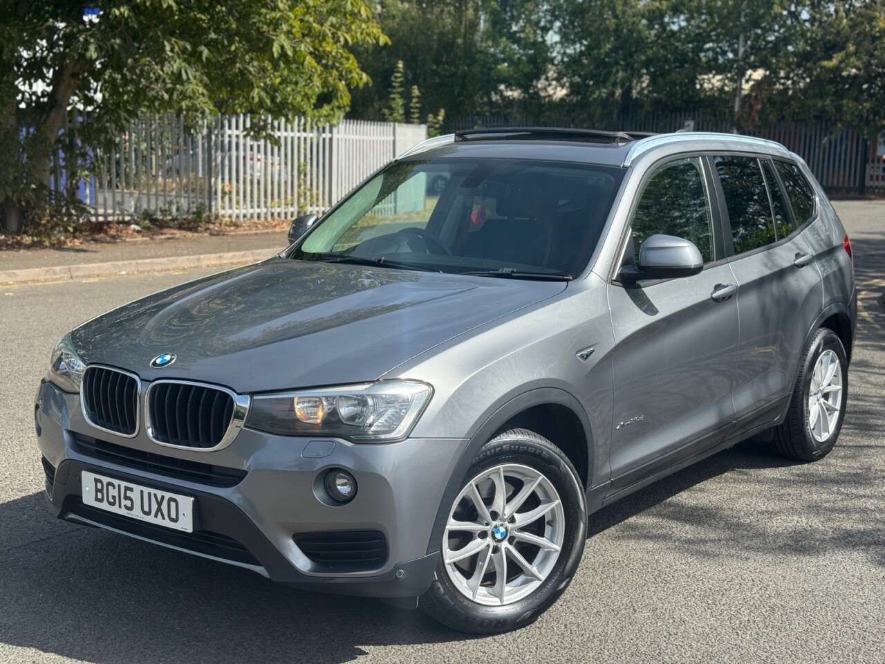 A 2015 BMW X3 2.0 20d SE SUV 5dr Diesel Auto xDrive Euro 6 (s/s) (190 ps) A 2015 BMW X3 2.0 20d SE SUV 5dr Diesel Auto xDrive Euro 6 (s/s) (190 ps)