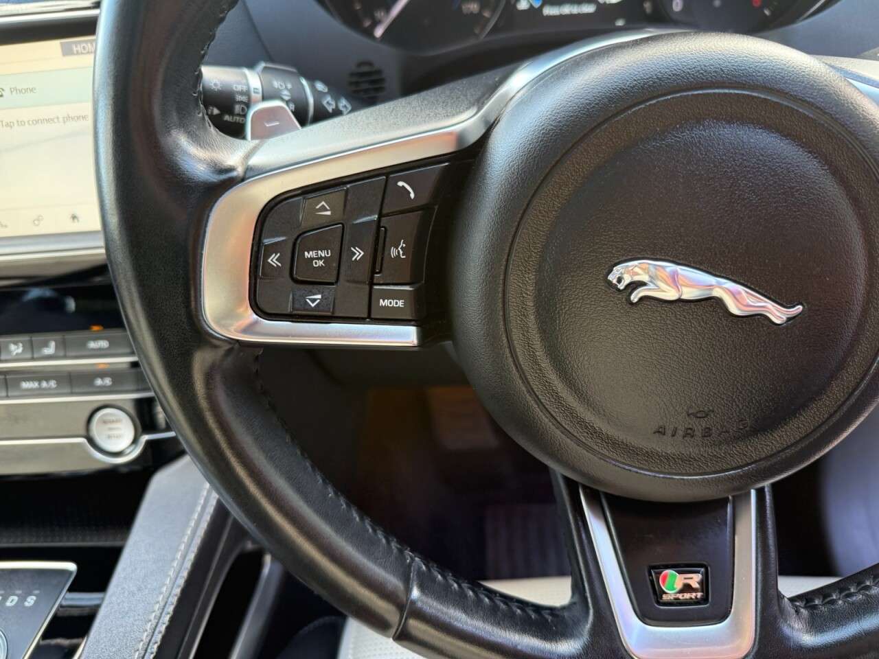 2019 JAGUAR F-PACE 2019 JAGUAR F-PACE