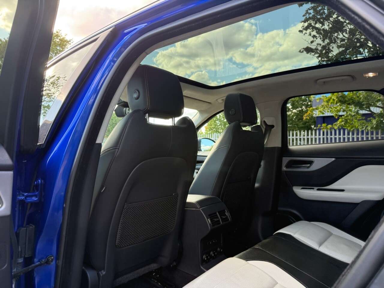 2019 JAGUAR F-PACE 2019 JAGUAR F-PACE