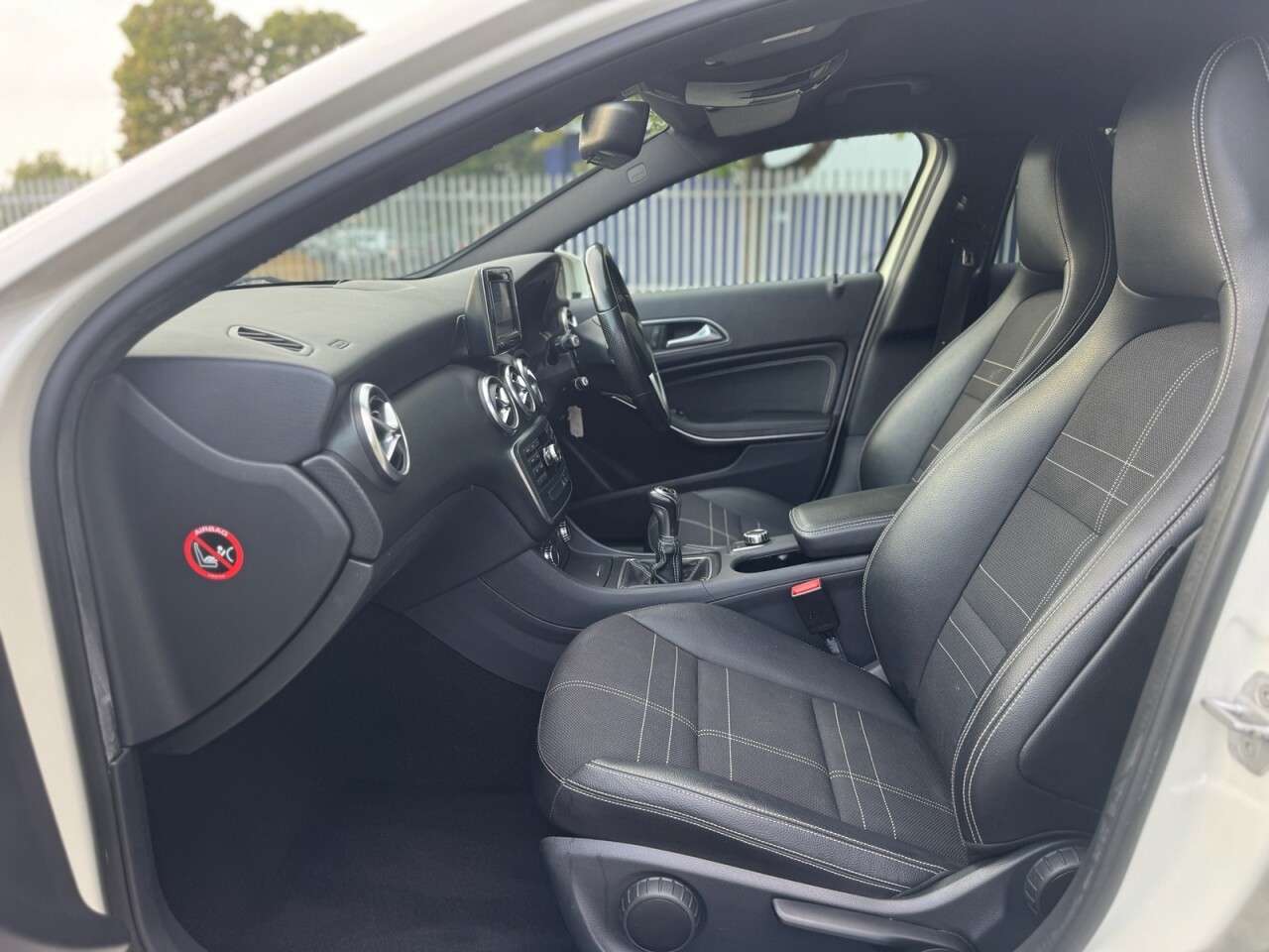 2015 MERCEDES-BENZ A CLASS 2015 MERCEDES-BENZ A CLASS