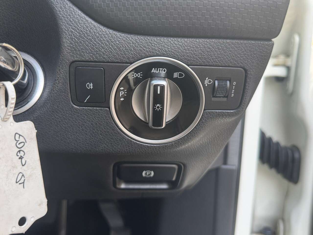 2015 MERCEDES-BENZ A CLASS 2015 MERCEDES-BENZ A CLASS