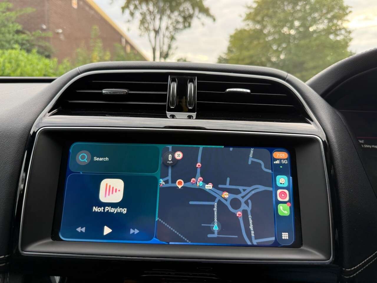 2019 JAGUAR F-PACE 2019 JAGUAR F-PACE