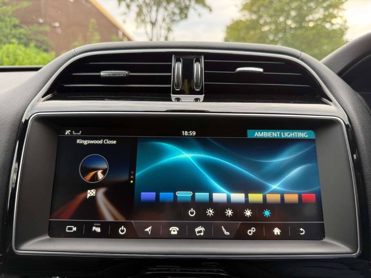 2019 JAGUAR F-PACE 2019 JAGUAR F-PACE