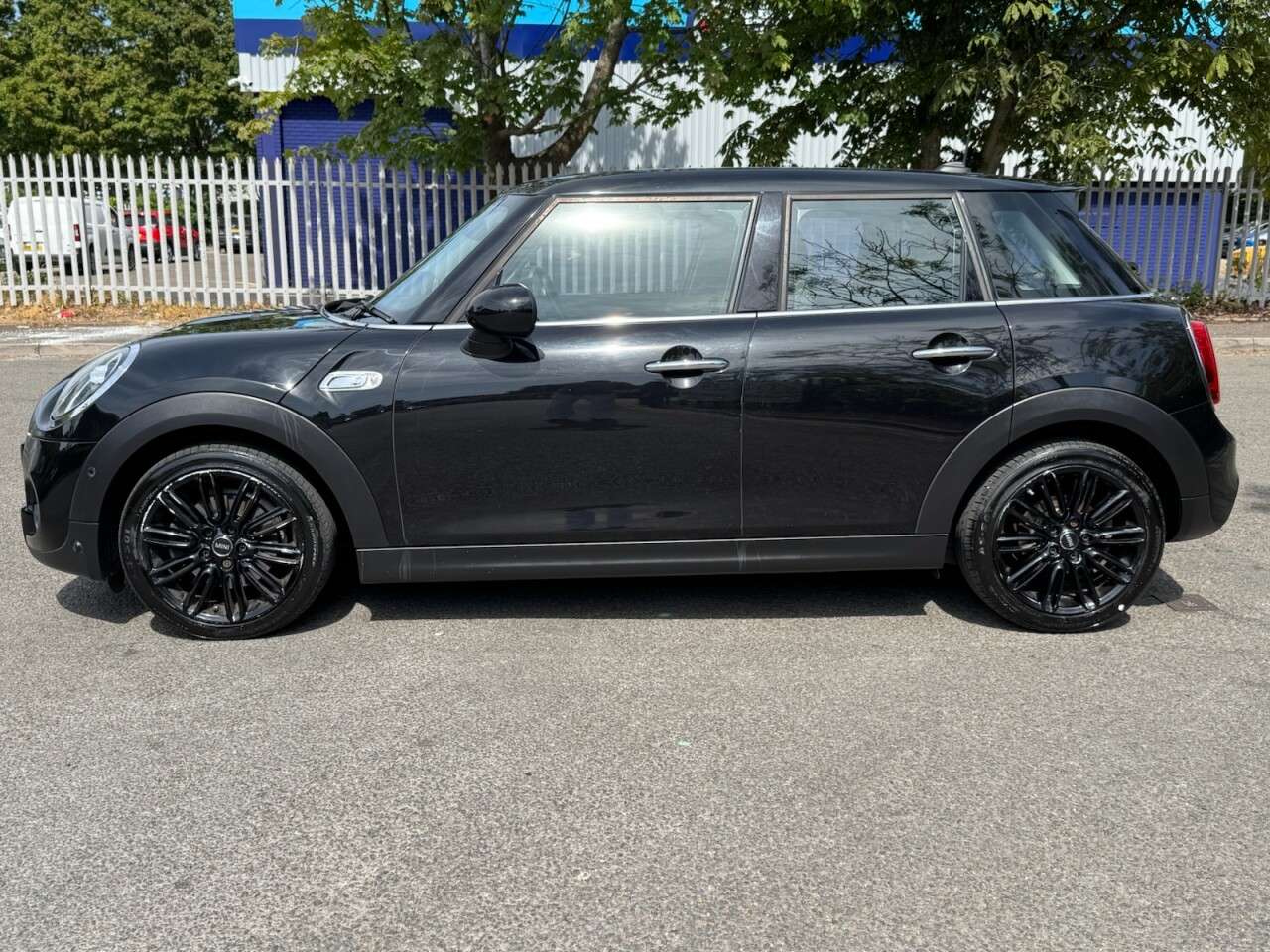 2018 MINI HATCH 2018 MINI HATCH