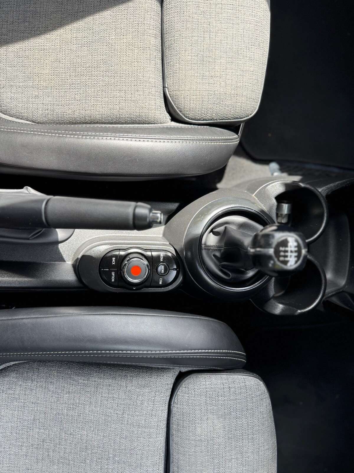2018 MINI HATCH 2018 MINI HATCH