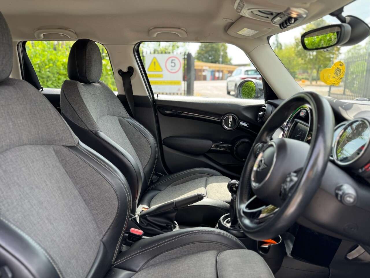 2018 MINI HATCH 2018 MINI HATCH