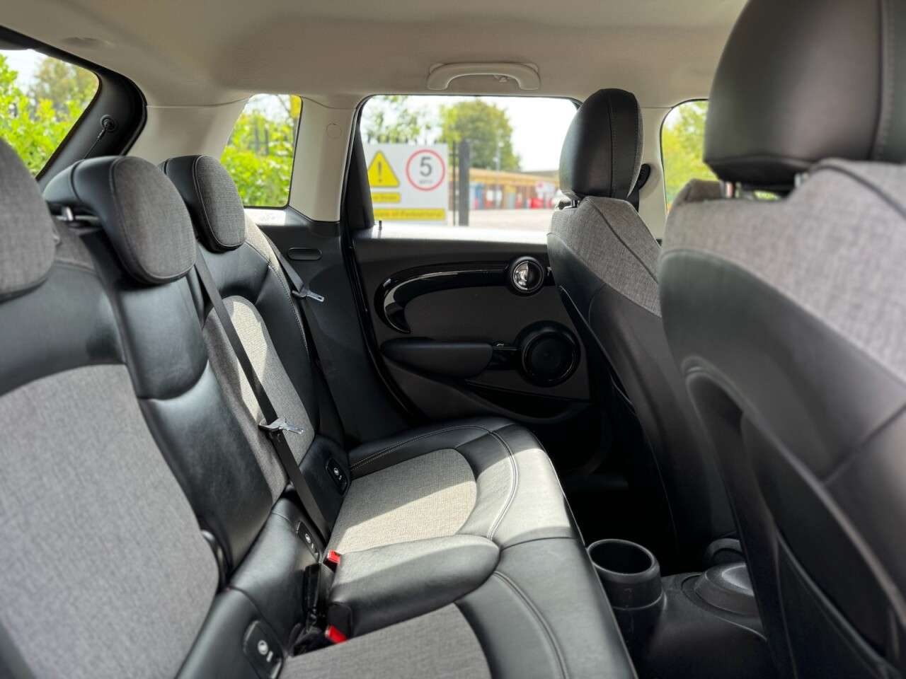 2018 MINI HATCH 2018 MINI HATCH