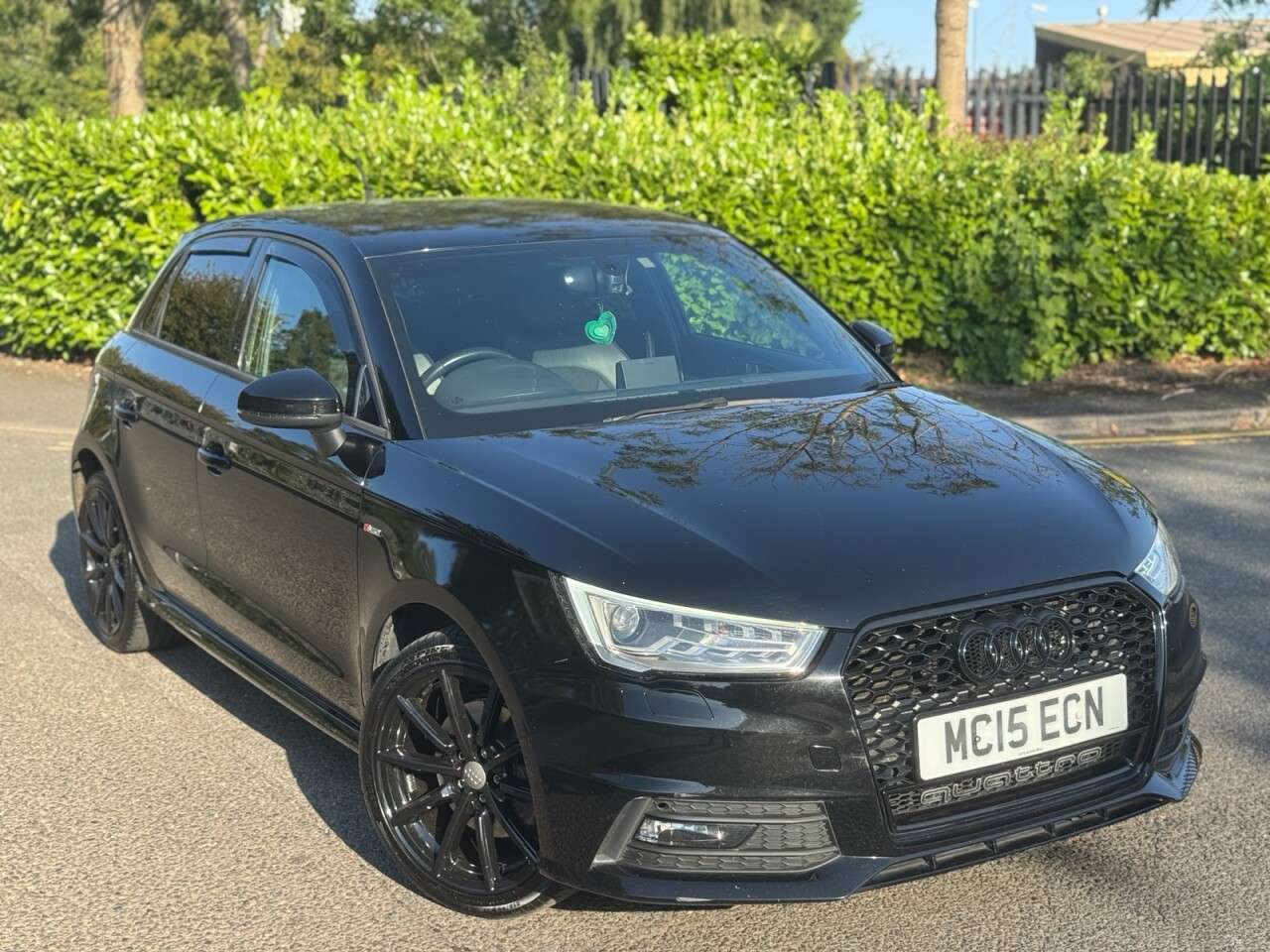 A 2015 AUDI A1 1.4 TFSI S line Sportback 5dr Petrol Manual Euro 6 (s/s) (125 ps) A 2015 AUDI A1 1.4 TFSI S line Sportback 5dr Petrol Manual Euro 6 (s/s) (125 ps)