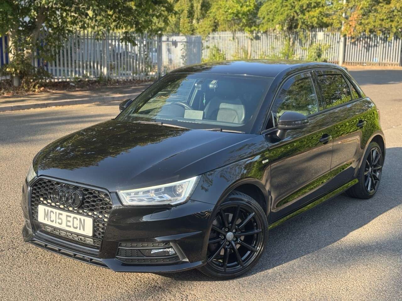 A 2015 AUDI A1 1.4 TFSI S line Sportback 5dr Petrol Manual Euro 6 (s/s) (125 ps) A 2015 AUDI A1 1.4 TFSI S line Sportback 5dr Petrol Manual Euro 6 (s/s) (125 ps)