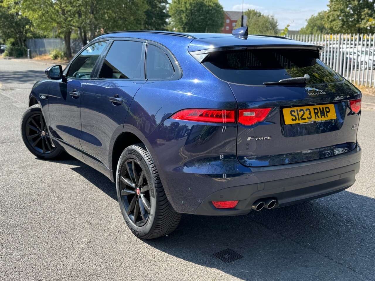 2016 JAGUAR F-PACE 2016 JAGUAR F-PACE
