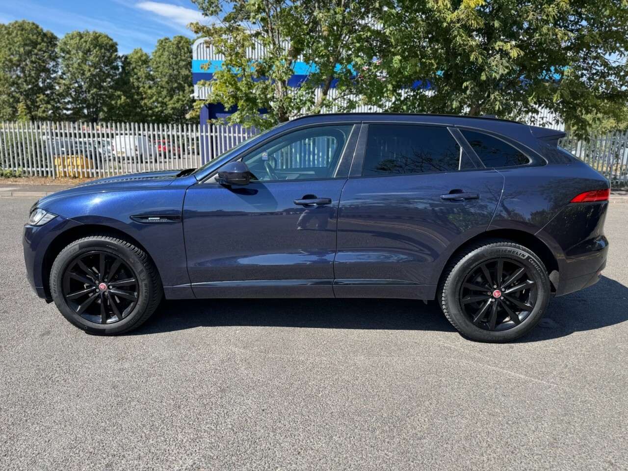 2016 JAGUAR F-PACE 2016 JAGUAR F-PACE