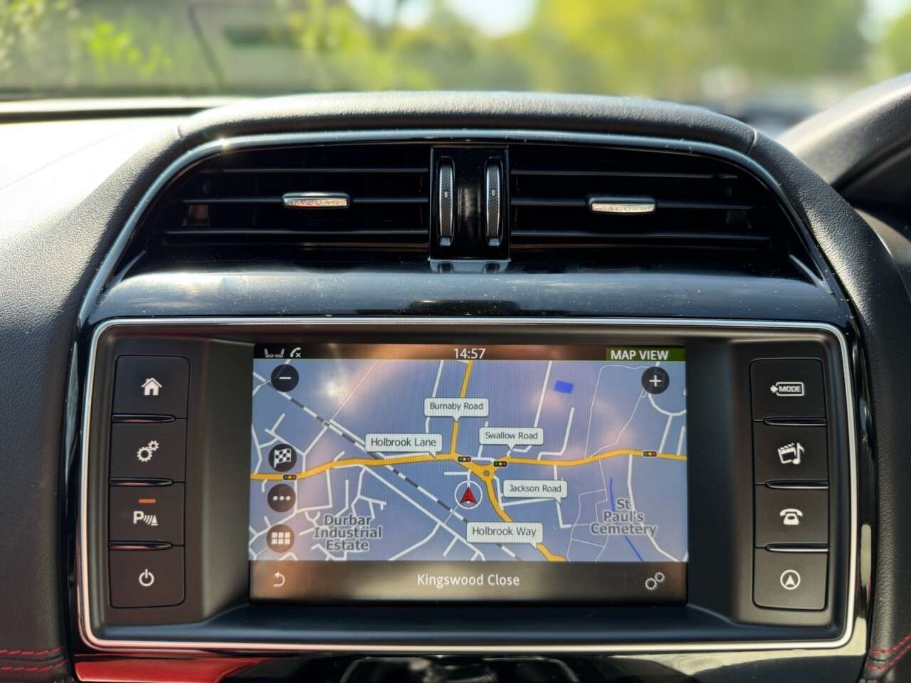 2016 JAGUAR F-PACE 2016 JAGUAR F-PACE