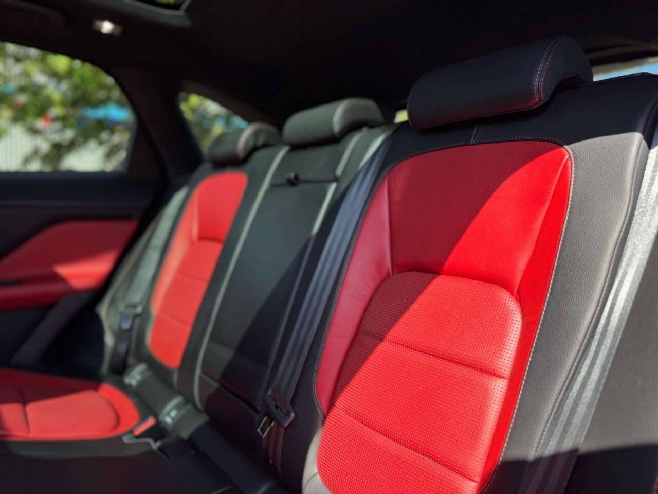 2016 JAGUAR F-PACE 2016 JAGUAR F-PACE