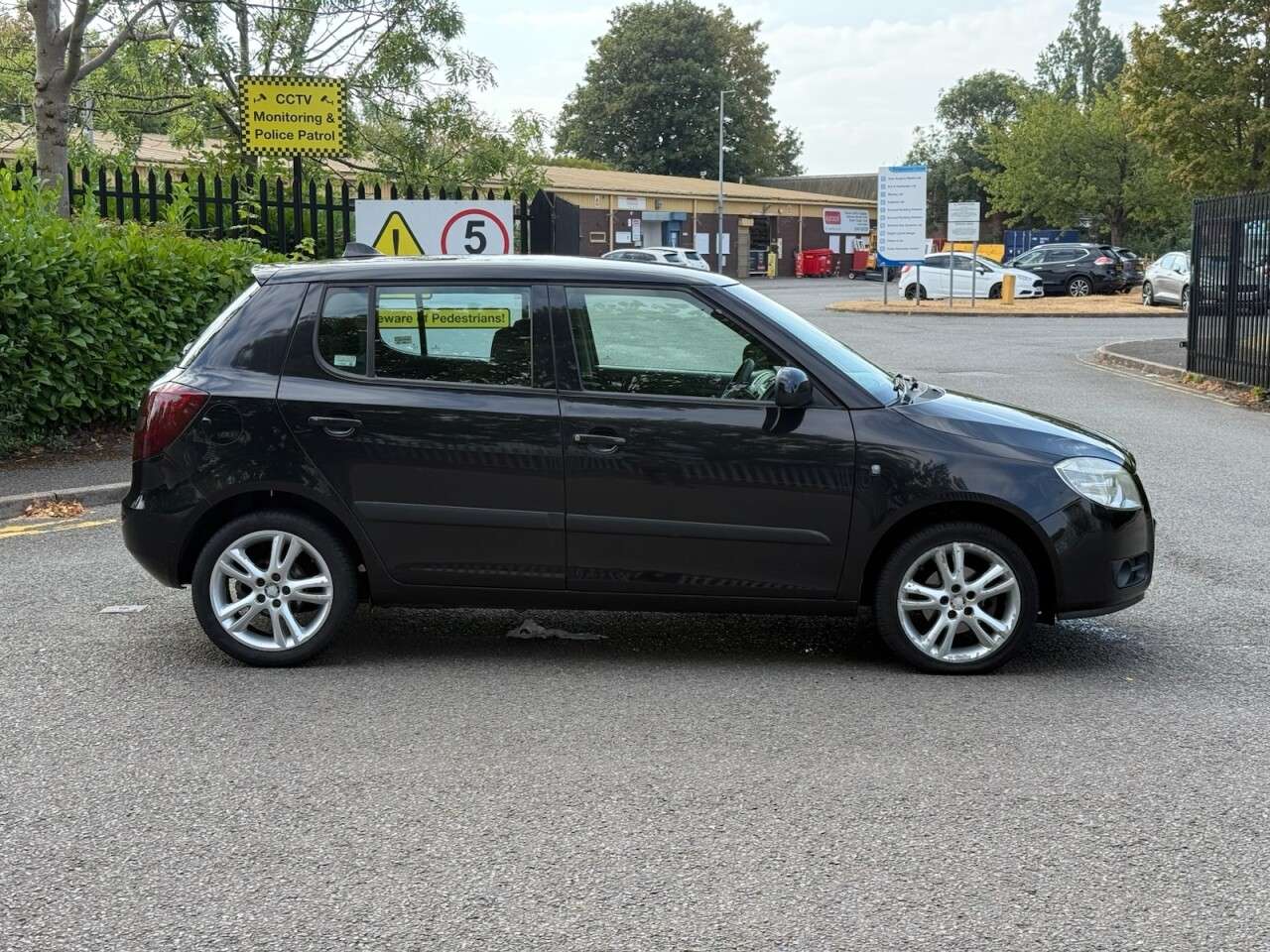 2009 SKODA FABIA 2009 SKODA FABIA