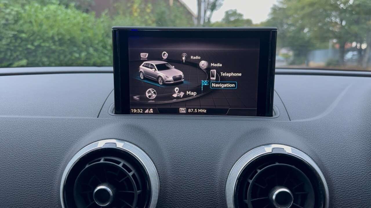 2018 AUDI A3 2018 AUDI A3