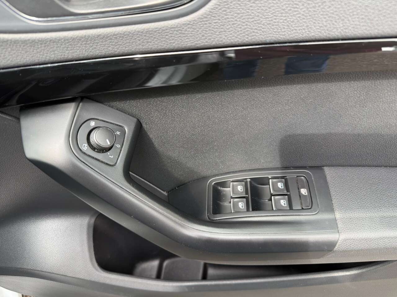 2016 SEAT ATECA 2016 SEAT ATECA