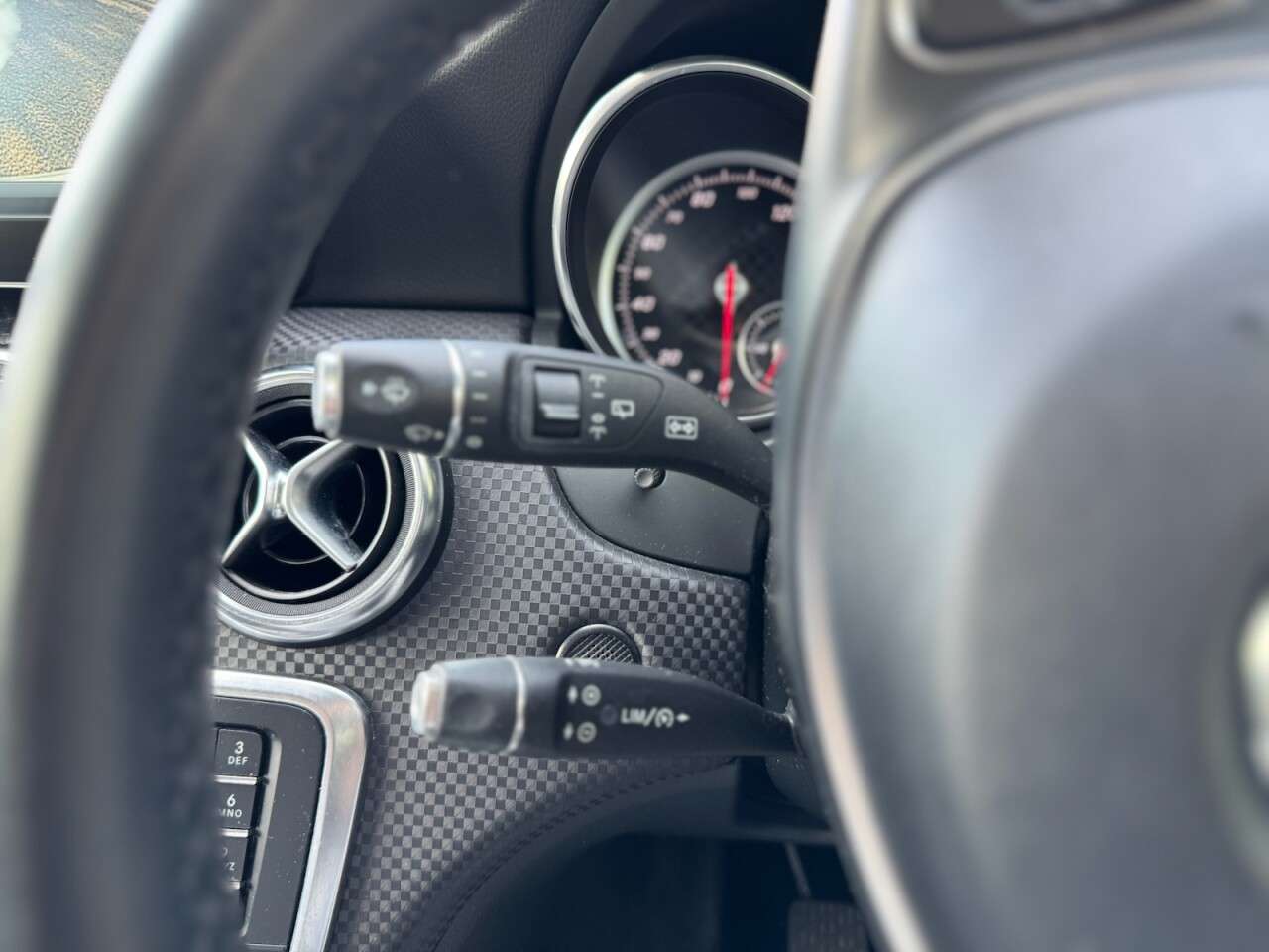 2016 MERCEDES-BENZ A CLASS 2016 MERCEDES-BENZ A CLASS