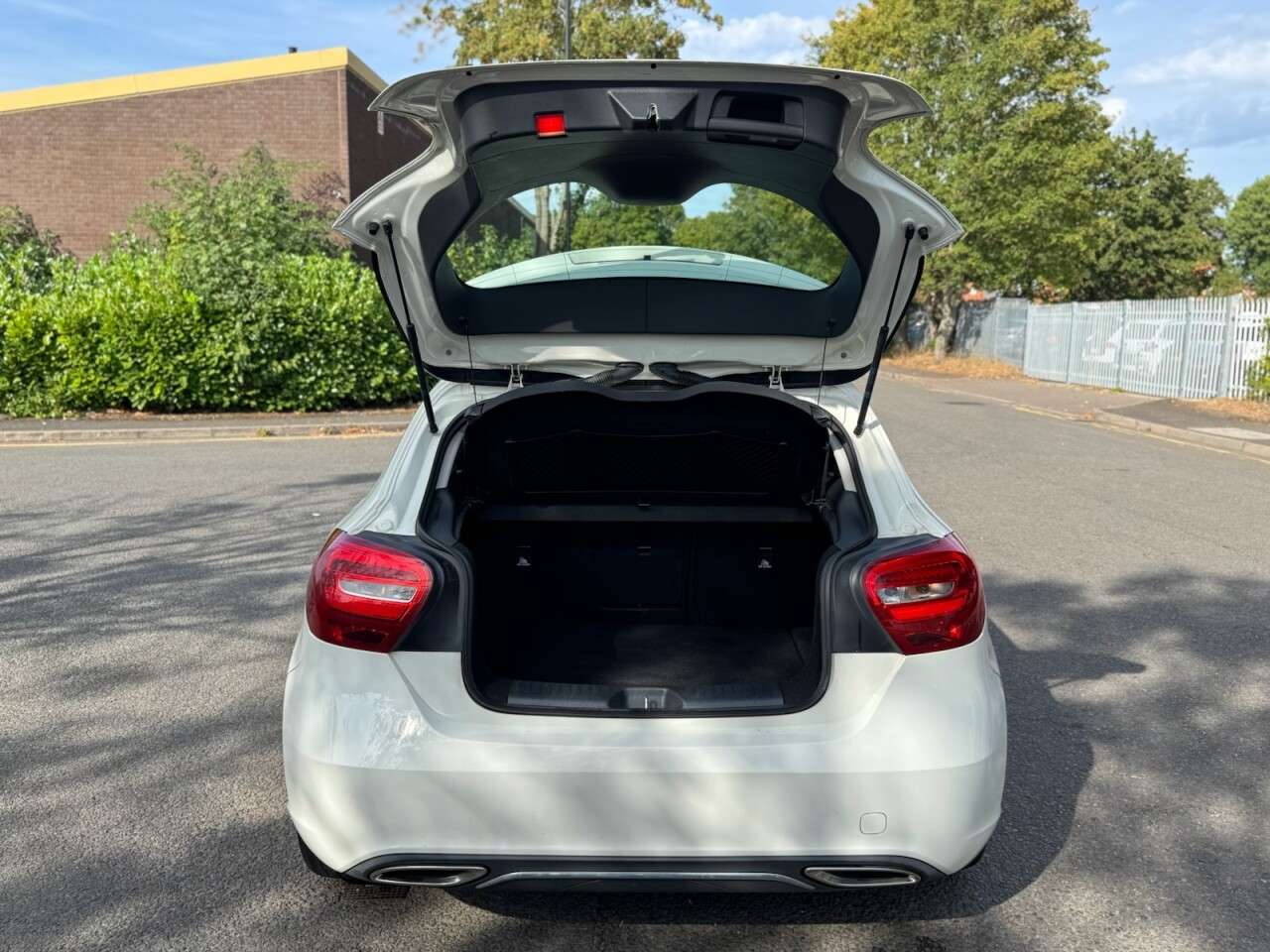 2016 MERCEDES-BENZ A CLASS 2016 MERCEDES-BENZ A CLASS